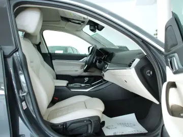 420d xDrive Gran Coupe Laser HeadUp Glasdach ACC