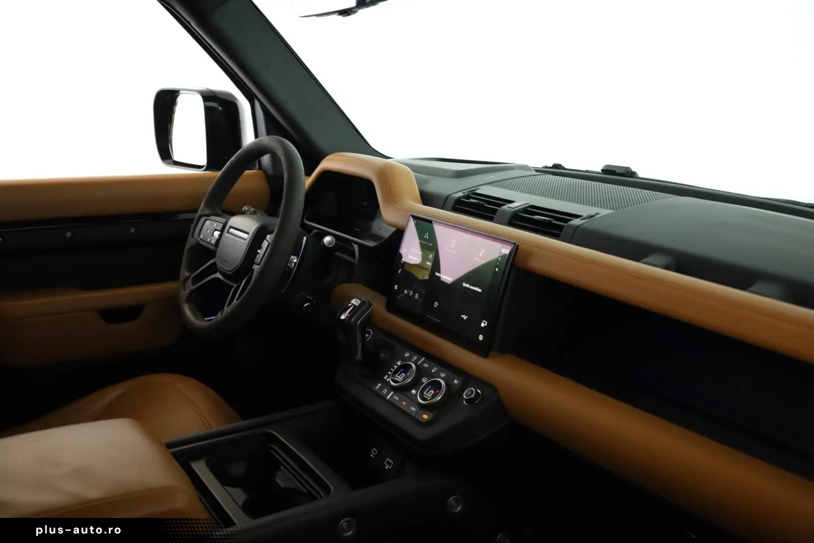 Defender 110 P525 AWD Black Pano HUD 360 AHK 22