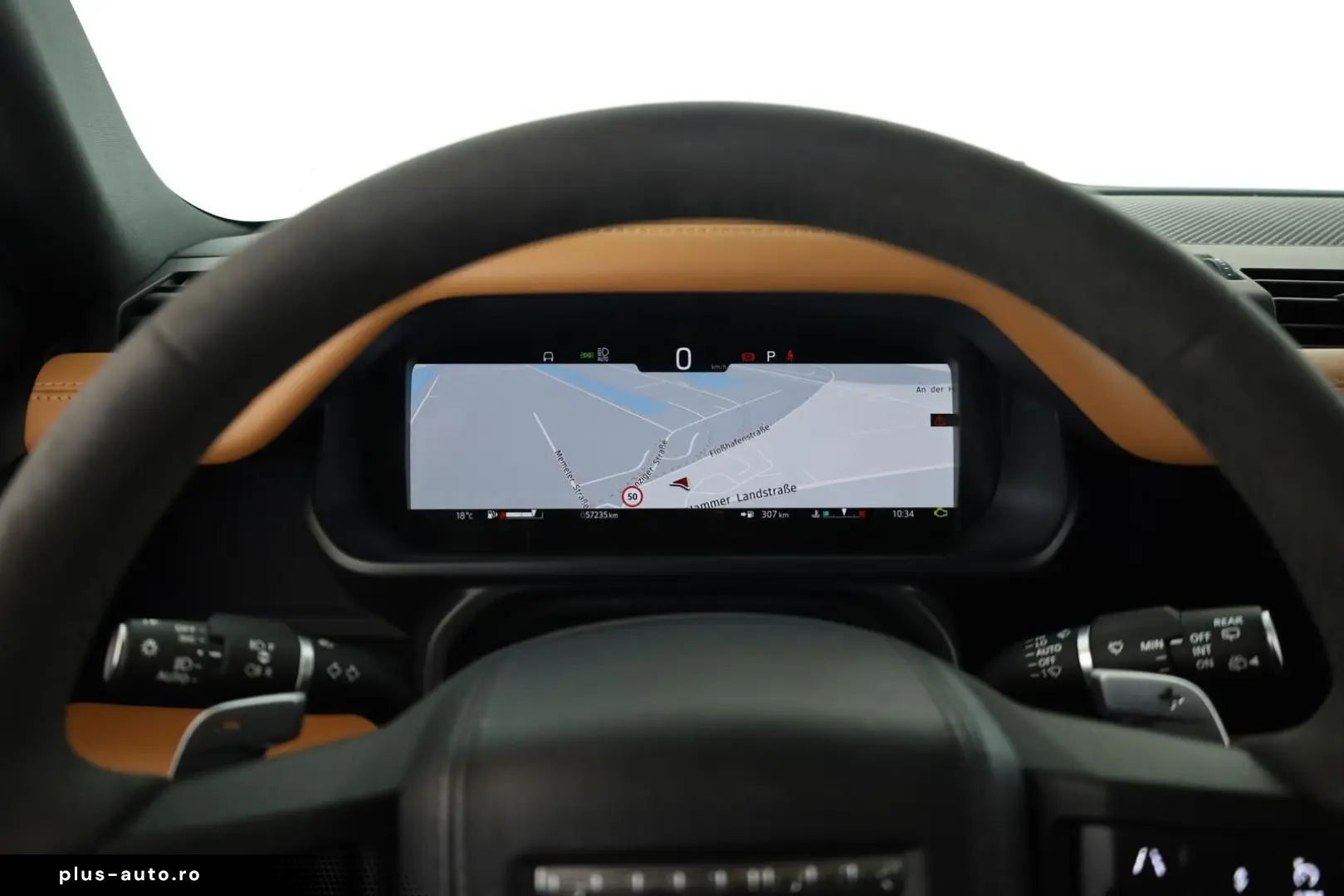 Defender 110 P525 AWD Black Pano HUD 360 AHK 22