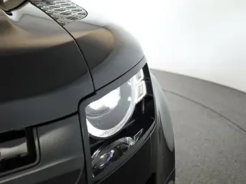 Defender 110 P525 AWD Black Pano HUD 360 AHK 22