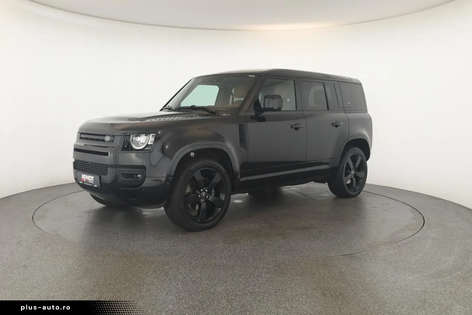 Defender 110 P525 AWD Black Pano HUD 360 AHK 22