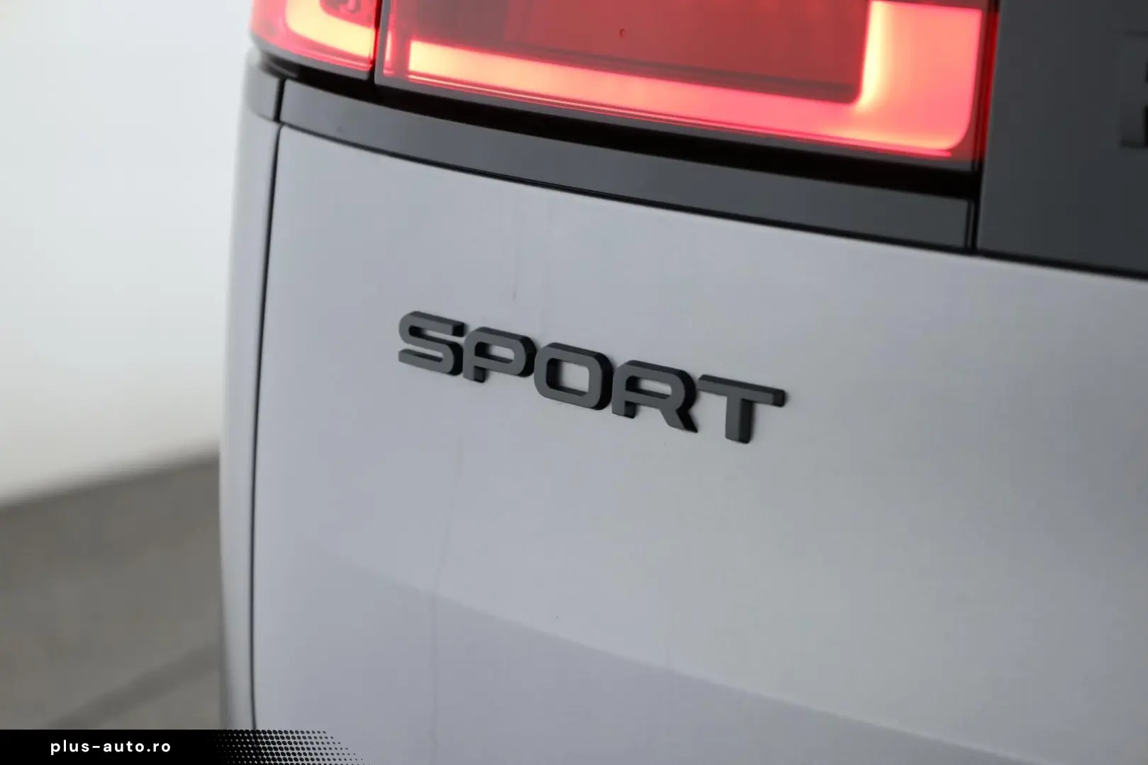 Range Rover Sport D350 Autobiography BLACK AHK