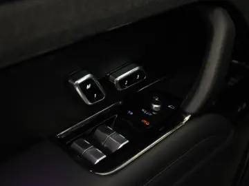 Range Rover Sport D350 Autobiography BLACK AHK