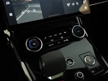 Range Rover Sport D350 Autobiography BLACK AHK