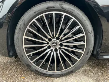 CLE 300 4M AMG  PREMIUM DISTRONIC STHZ MEMO 360