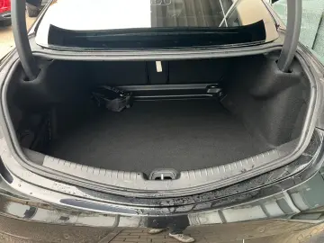 CLE 300 4M AMG  PREMIUM DISTRONIC STHZ MEMO 360