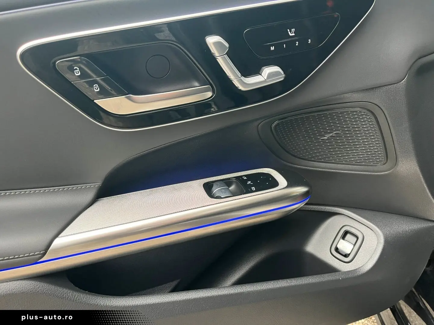 CLE 300 4M AMG  PREMIUM DISTRONIC STHZ MEMO 360