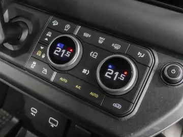 Defender 90 X-Dynamic SE D250 Luftfederung AD Ni