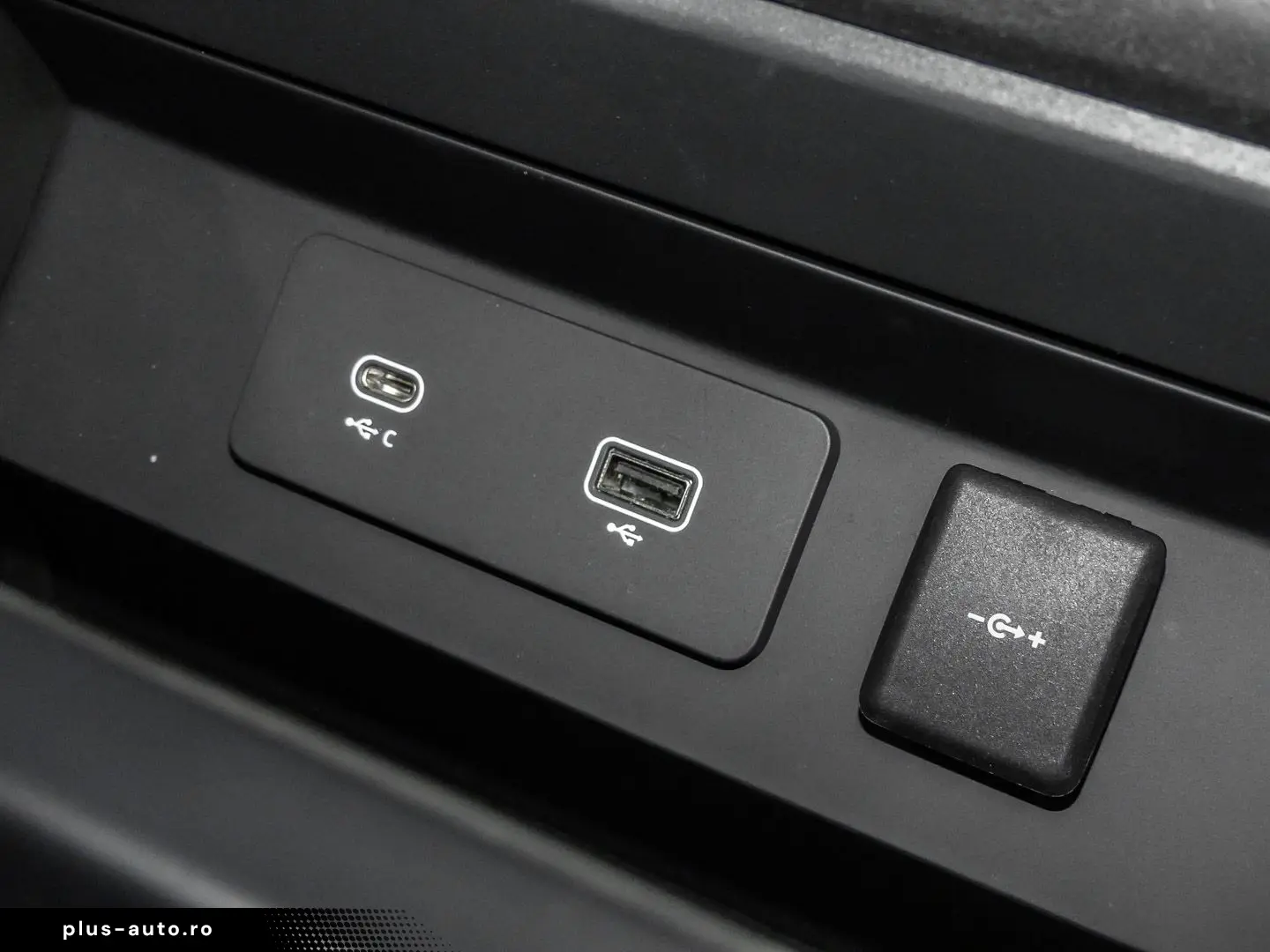 Defender 90 X-Dynamic SE D250 Luftfederung AD Ni