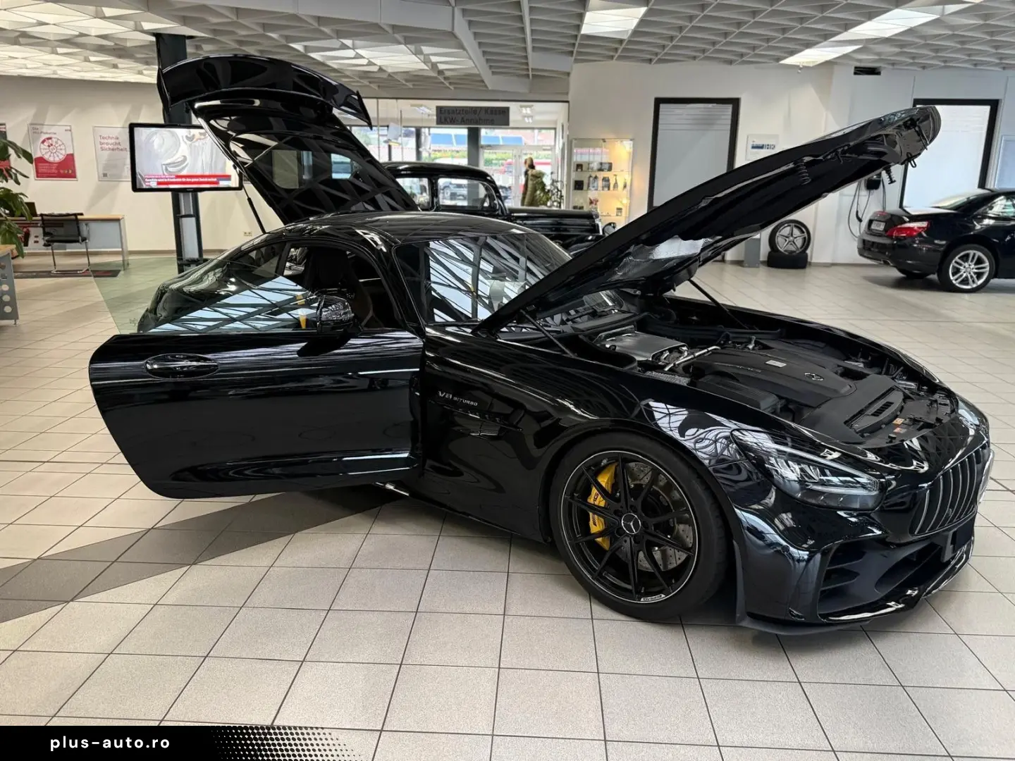 AMG GT R AMG LED PERFORMANCE CARBON