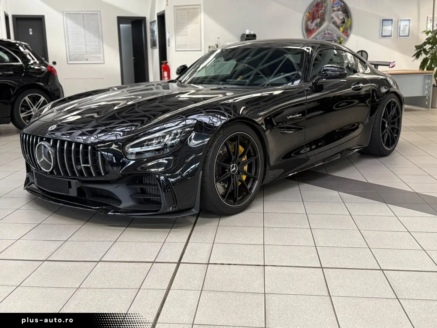 AMG GT R AMG LED PERFORMANCE CARBON
