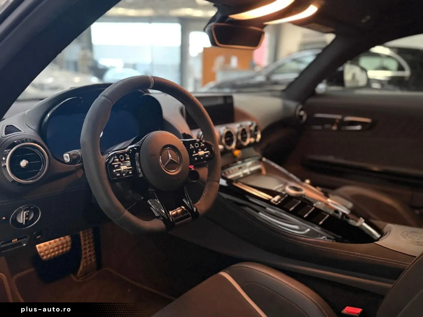 AMG GT R AMG LED PERFORMANCE CARBON