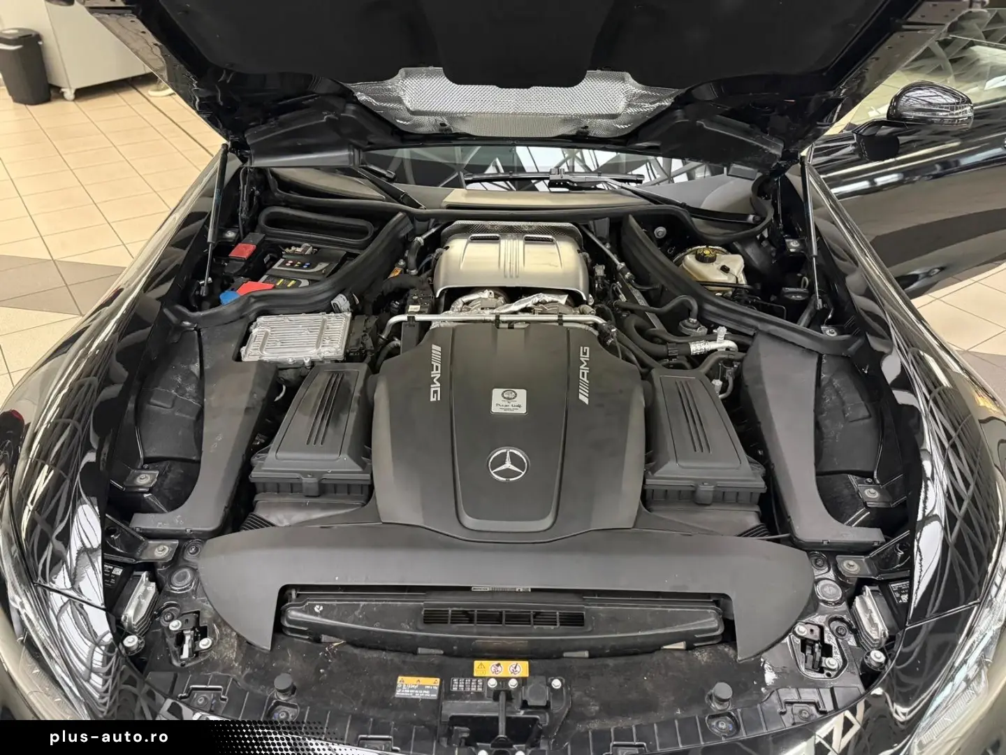 AMG GT R AMG LED PERFORMANCE CARBON