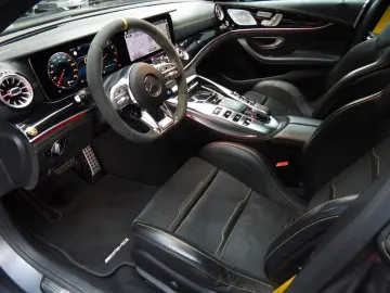 AMG GT 53 4M  AERO PERFORMANCE V8STYLING EDITION