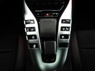 AMG GT 53 4M  AERO PERFORMANCE V8STYLING EDITION