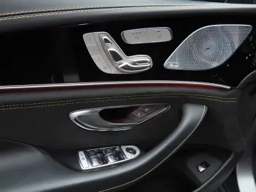 AMG GT 53 4M  AERO PERFORMANCE V8STYLING EDITION