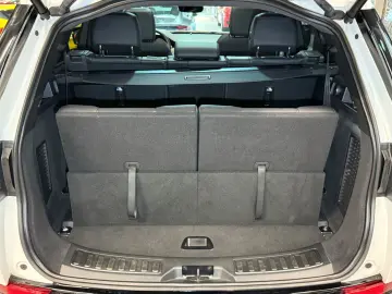 Discovery Sport R-Dynamic SE AWD~PANO~HUD~LEDER