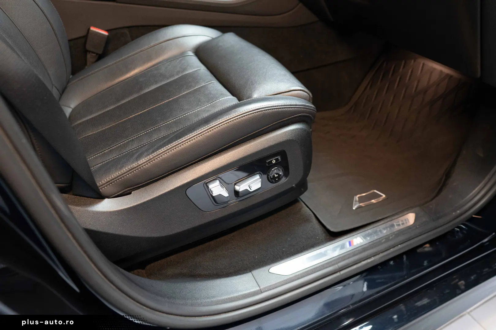 BMW X5 xDrive 30d  M Sport  Pano  Suspensie pe aer  Laser