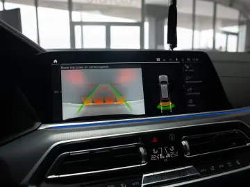 BMW X5 xDrive 30d  M Sport  Pano  Suspensie pe aer  Laser