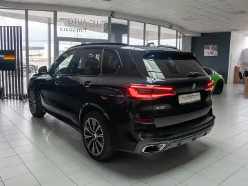 BMW X5 xDrive 30d  M Sport  Pano  Suspensie pe aer  Laser