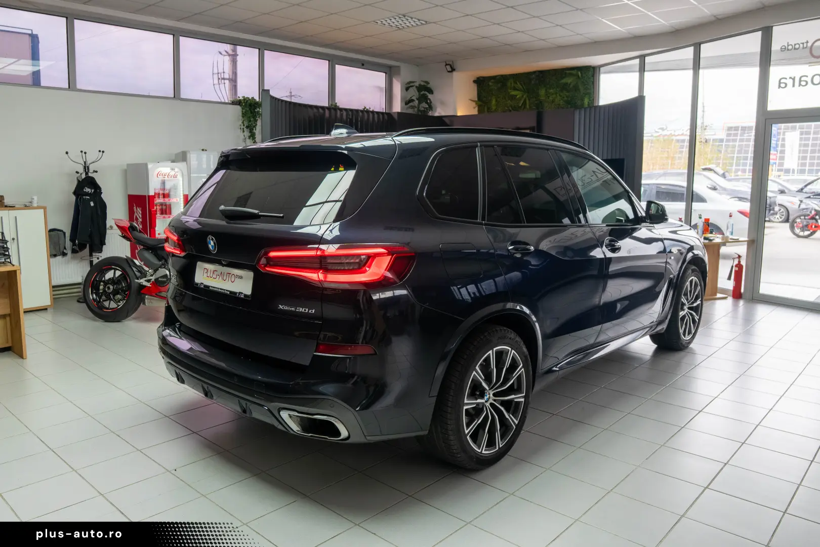 BMW X5 xDrive 30d  M Sport  Pano  Suspensie pe aer  Laser