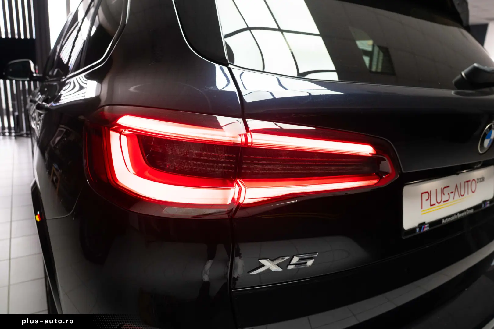 BMW X5 xDrive 30d  M Sport  Pano  Suspensie pe aer  Laser