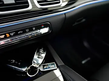 GLS 350 d 4Matic - AMG LINE-STANDHEIZUNG-7 SITZ