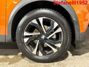PEUGEOT 2008 II 2020 - 1.2 puretech GT Line s&s