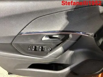 PEUGEOT 2008 II 2020 - 1.2 puretech GT Line s&s