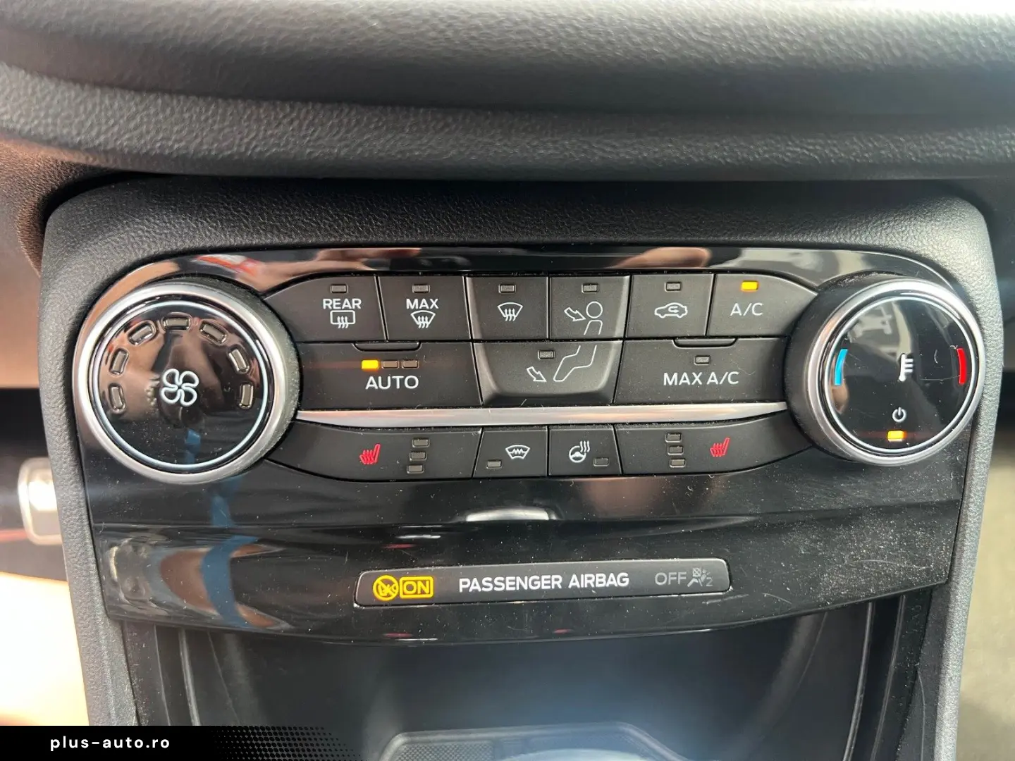 Puma ST-Line X Automatik Navi ACC MFL LED Kamera