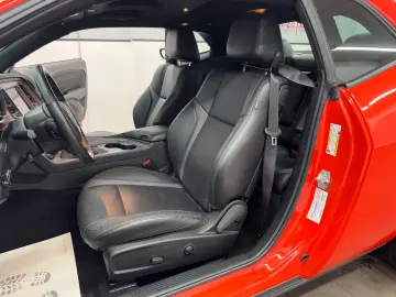 Challenger 3.6 V6 AWD GT 4x4