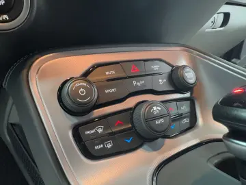 Challenger 3.6 V6 AWD GT 4x4