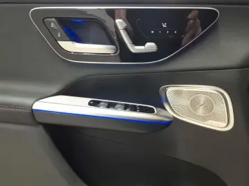 GLC 300d 4M-AMG Advanced PANO StHz KAM