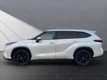 Highlander Hybrid Luxury 7 SITZER AHK LEDER HuD