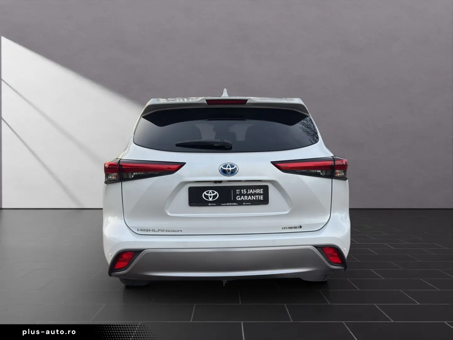 Highlander Hybrid Luxury 7 SITZER AHK LEDER HuD