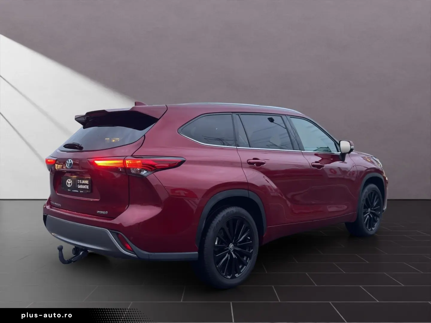 Highlander Hybrid Luxury 7 SITZER AHK LEDER HuD