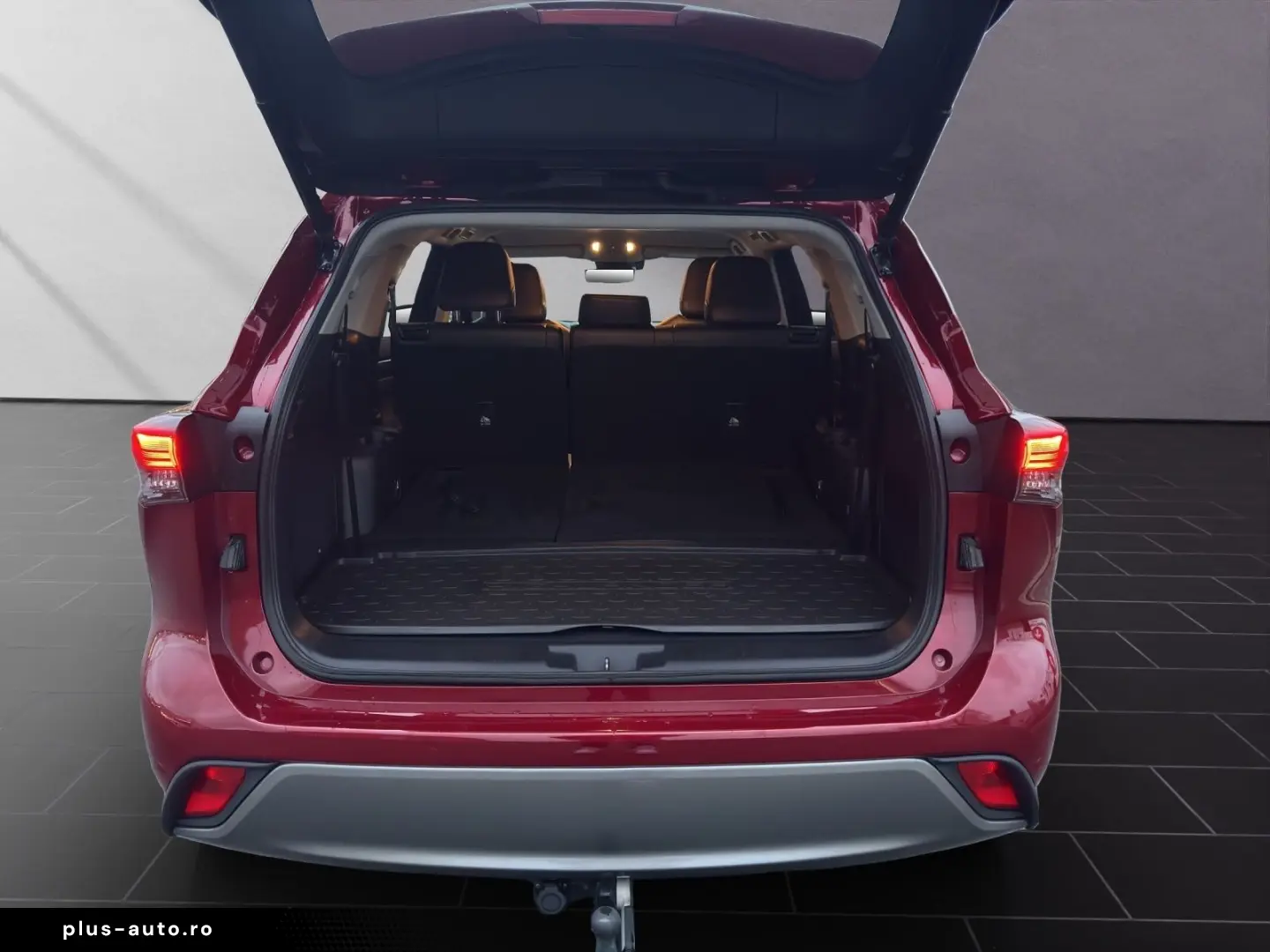 Highlander Hybrid Luxury 7 SITZER AHK LEDER HuD