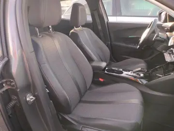 2008 BlueHDi 130 EAT8 ALLURE Netto-11800€