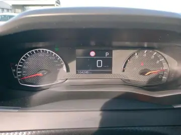 2008 BlueHDi 130 EAT8 ALLURE Netto-11800€