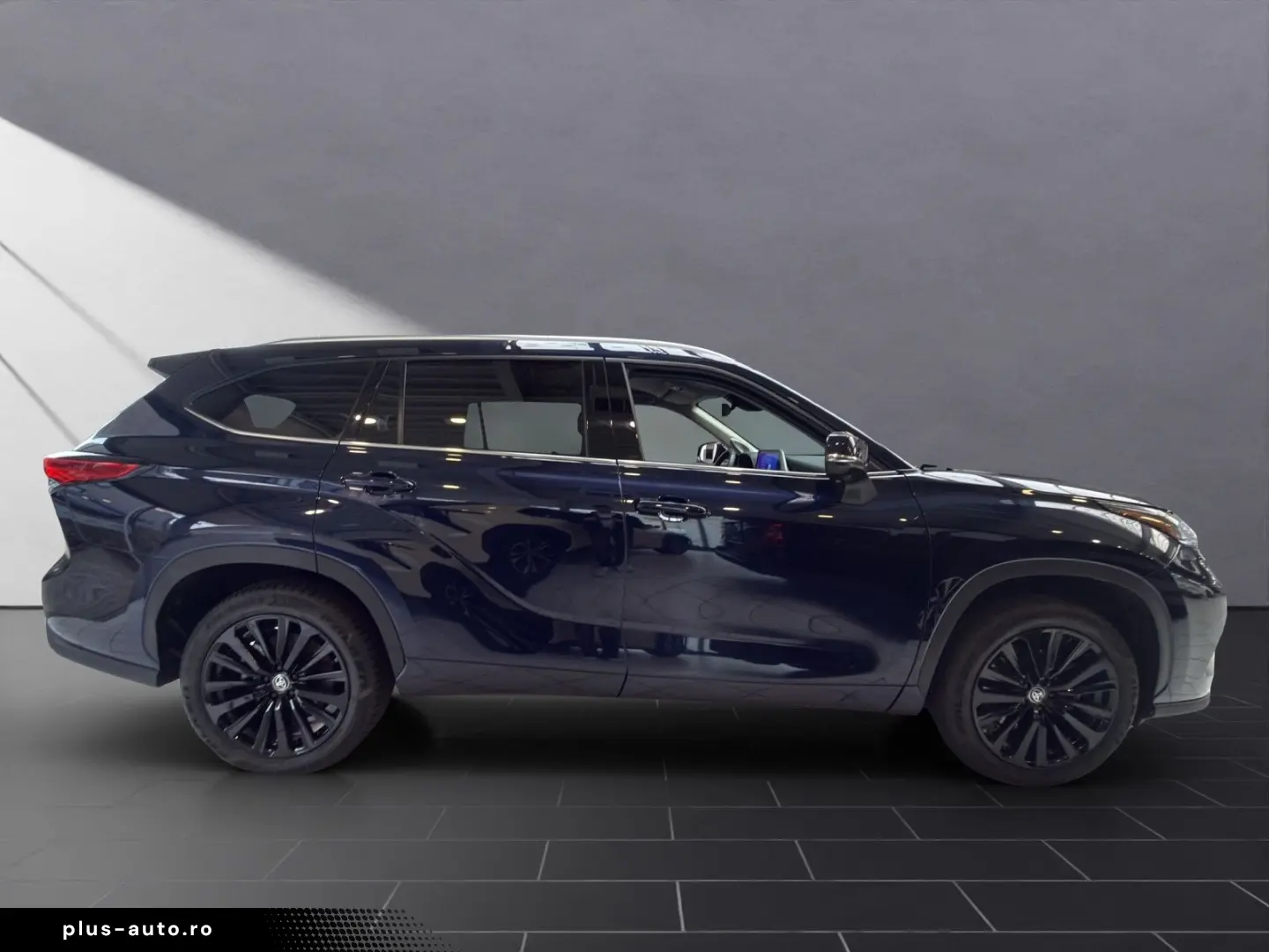 Highlander Hybrid Luxury  HUD 7-Sitze