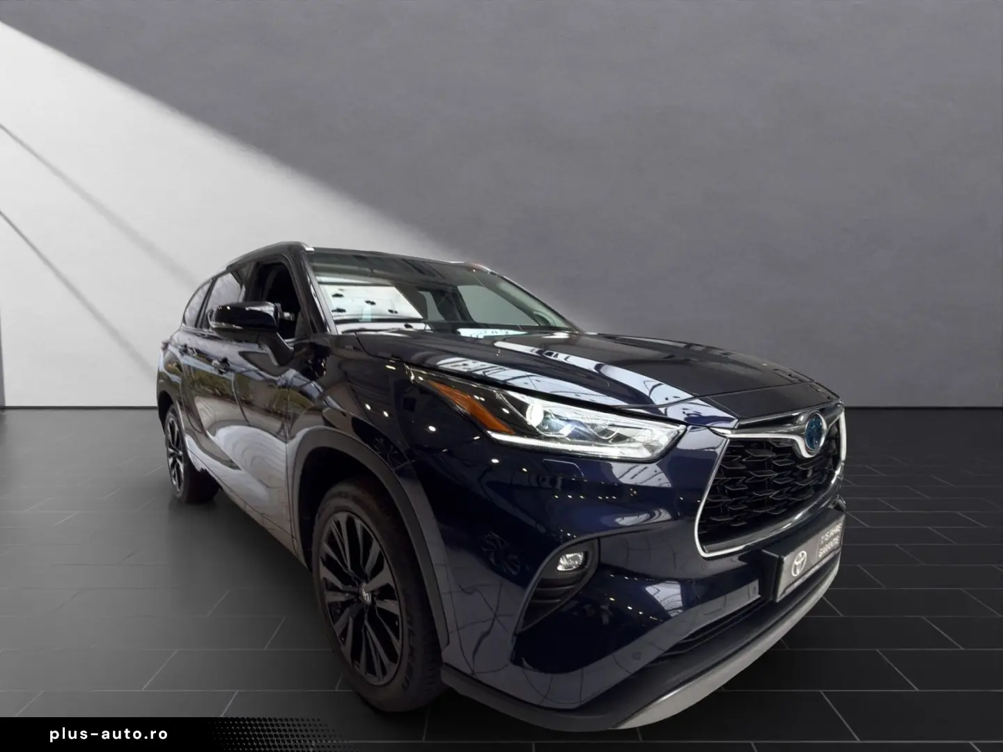 Highlander Hybrid Luxury  HUD 7-Sitze