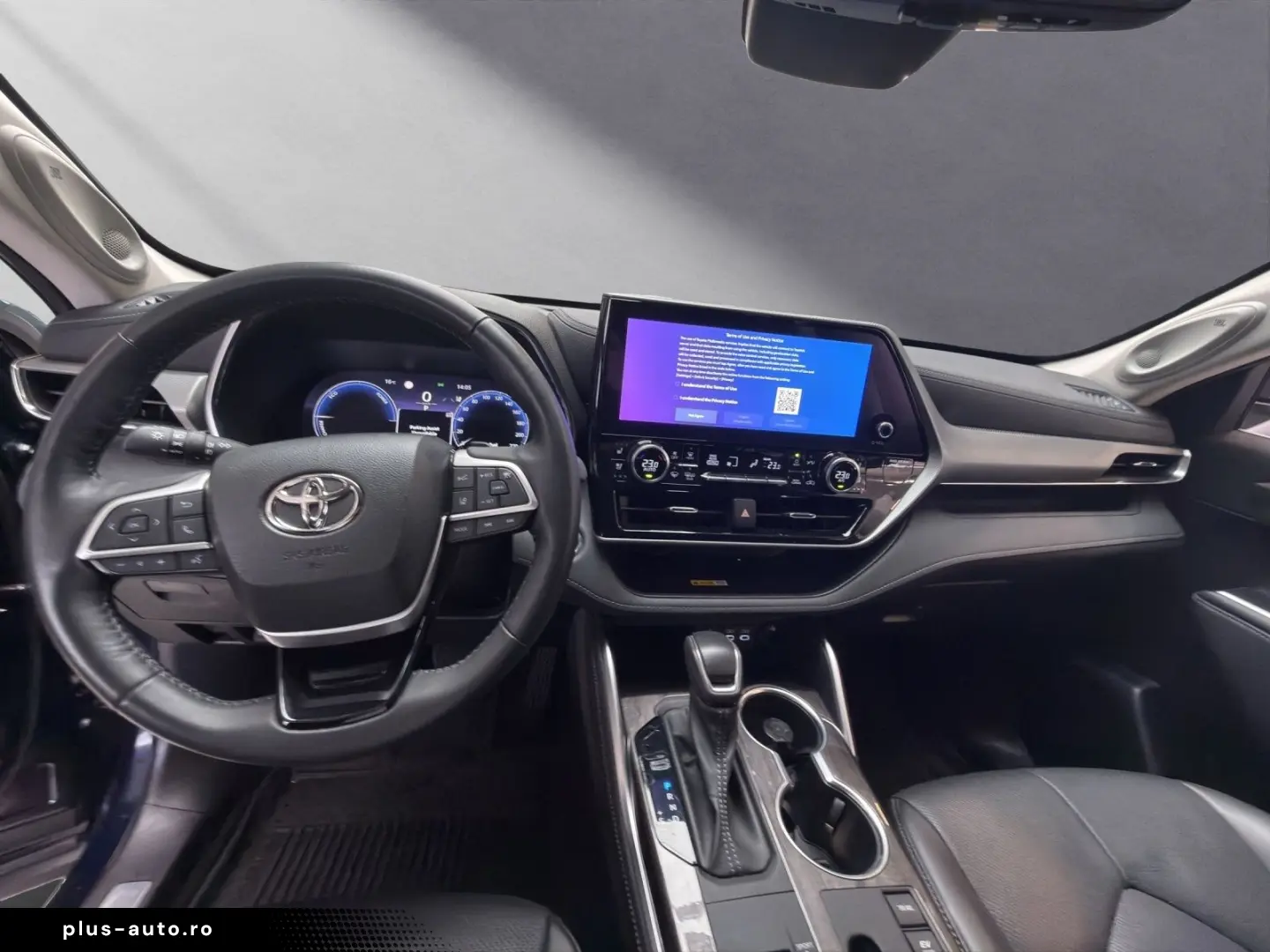 Highlander Hybrid Luxury  HUD 7-Sitze