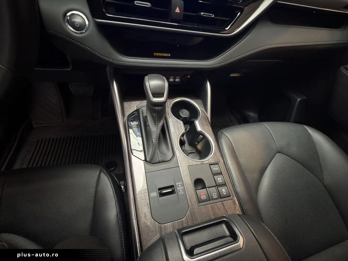 Highlander Hybrid Luxury  HUD 7-Sitze