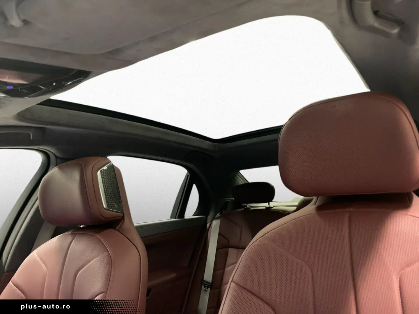 i7 eDrive50 629 - 0Anz M-Sport B&W DAPro Massage