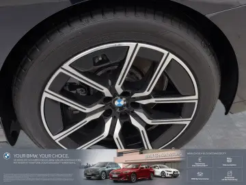 i7 eDrive50 Limousine M Sport Massage Kamera