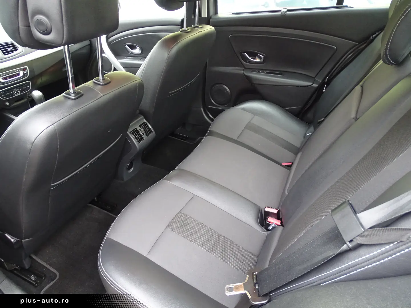 RENAULT FLUENCE 1.6 MPI 2011 EURO 5