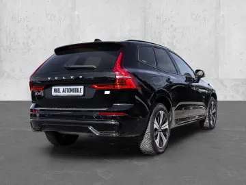 XC60 Plus Dark Recharge Plug-In Hybrid AWD T8 Tw
