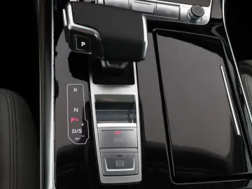 Q7 55 TFSI e quattro tiptronic S line