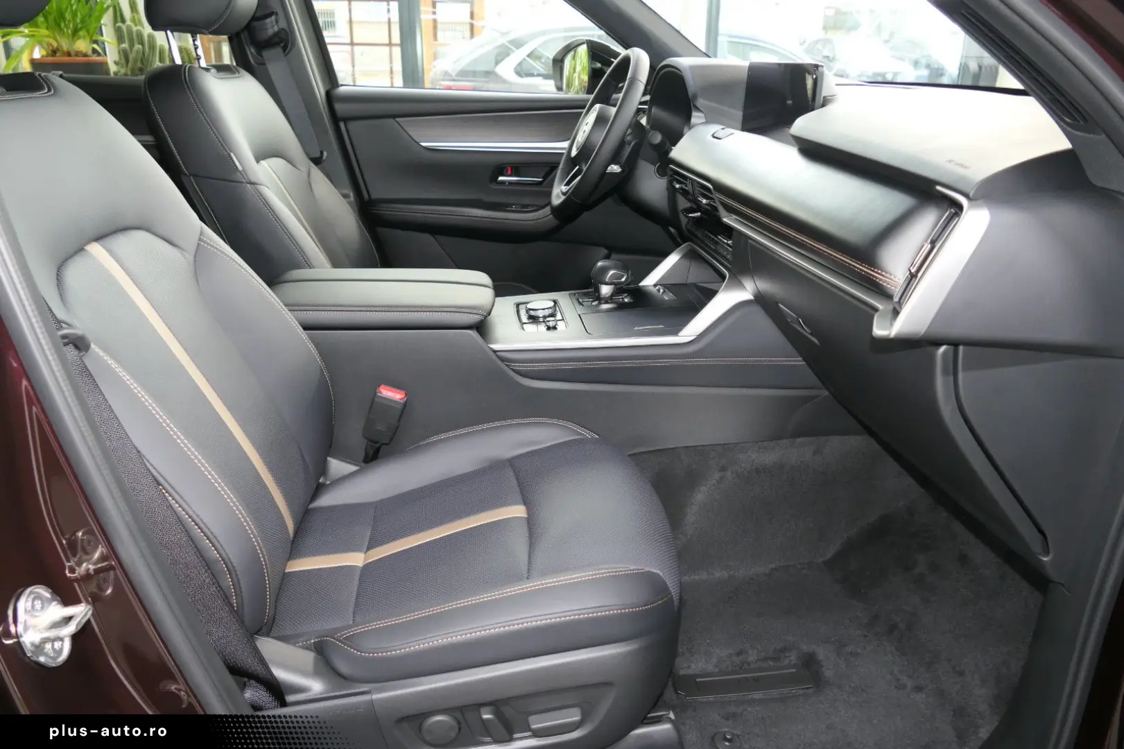 CX-80 SKYACTIV PHEV HOMURA-Plus  Aktion 7-Sitze