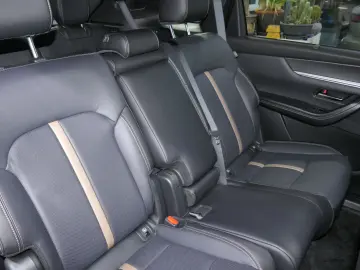 CX-80 SKYACTIV PHEV HOMURA-Plus  Aktion 7-Sitze